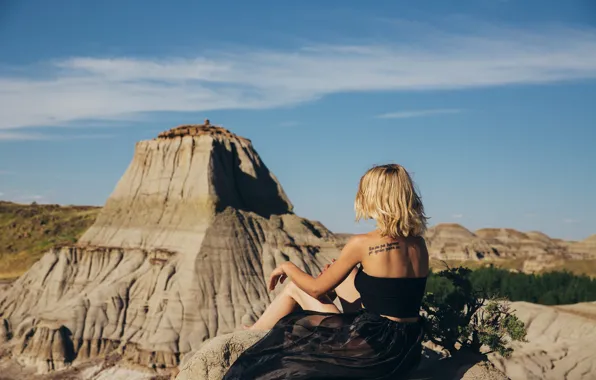 Picture the sky, tattoo, blonde, canyon, tattoo, sitting