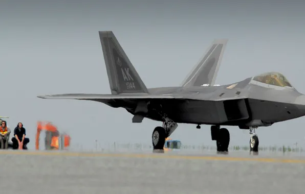The airfield, F-22, Raptor, equipment, Lockheed/Boeing, multi-role fighter, fifth generation