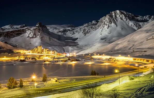 Snow, mountains, lights, lake, France, the hotel, Tignes, Val Claret