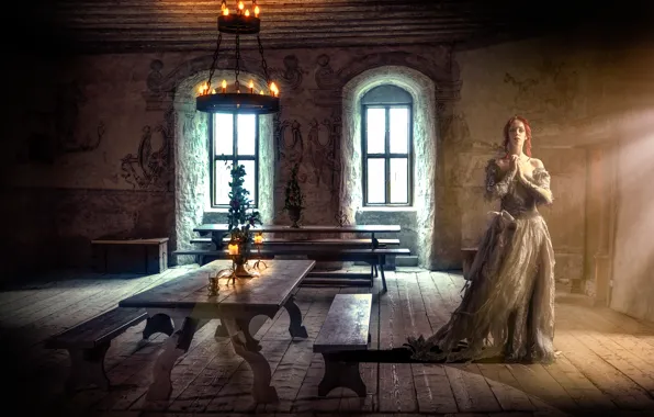 Picture girl, candles, the middle ages, Middle Ages, room.hall