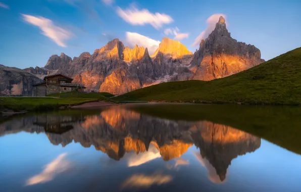 Clouds, mountains, lake, house, reflection, shore, slope, house