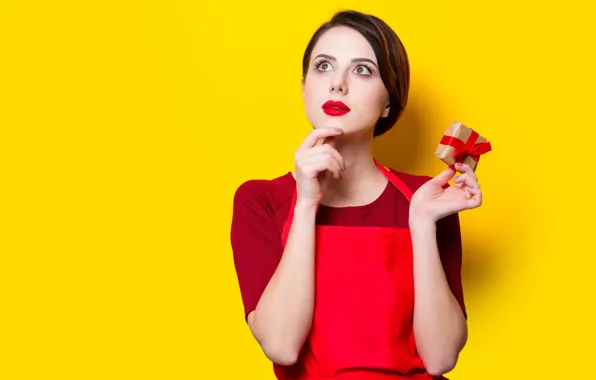 Picture yellow, pose, background, gift, portrait, makeup, hairstyle, brown hair