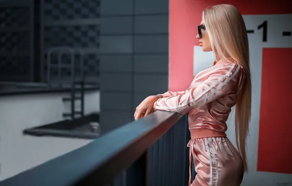 Pose, model, portrait, makeup, figure, glasses, hairstyle, blonde