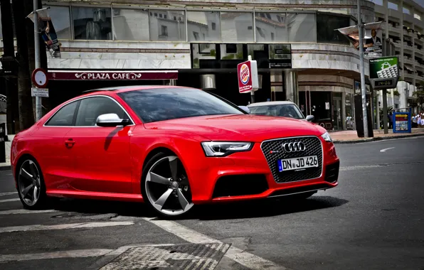 Picture road, red, the city, Audi, audi rs5