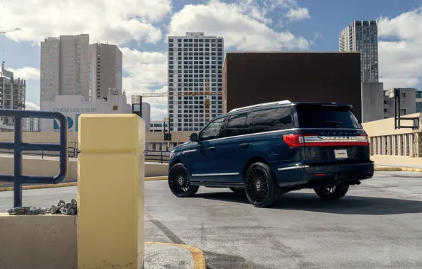 Lincoln, Rear view, Navigator