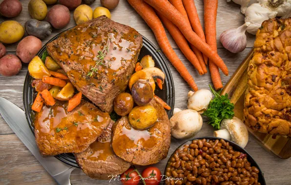 Meat, carrots, garlic, potatoes