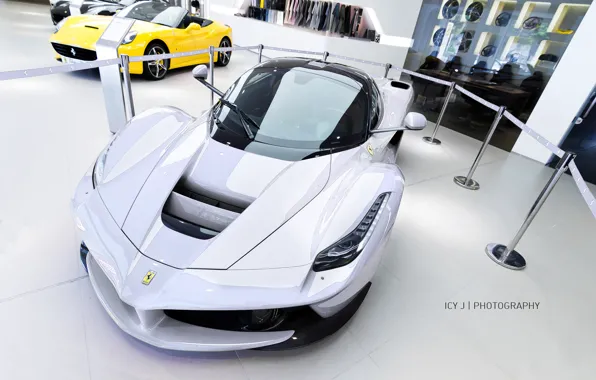 Ferrari, White, 2014, LaFerrari