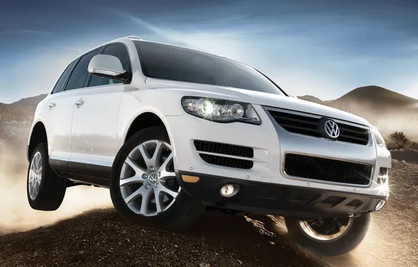 Picture white, the sky, hills, volkswagen, jeep, SUV, the front, Volkswagen