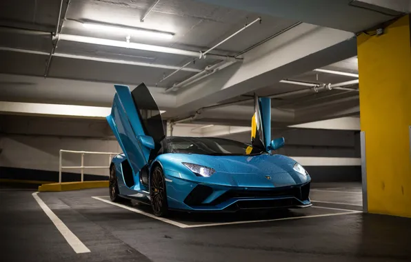 Picture Blue, Aventador, Parking