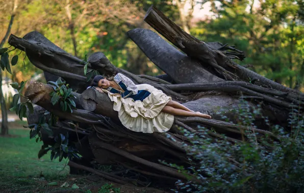 Picture girl, trees, stay, dress, Ludovica