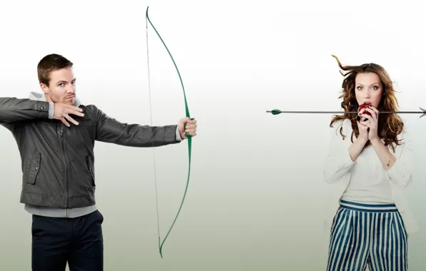 Picture Arrow, Arrow, Stephen Amell, Katie Cassidy