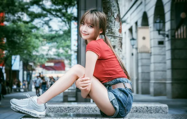 Girl, smile, shorts, t-shirt, legs, Asian, sitting