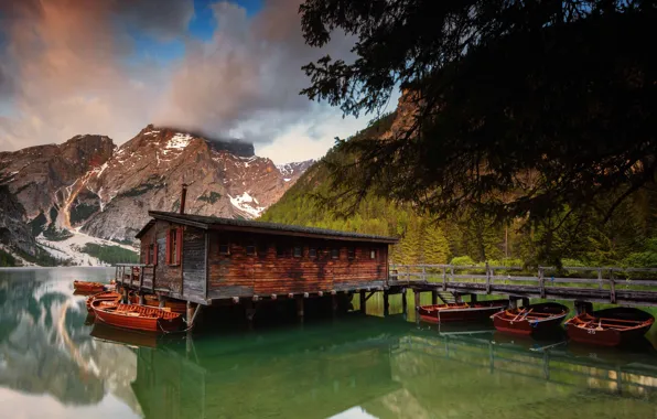 Forest, clouds, trees, mountains, lake, rocks, boats, pier