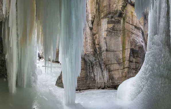 Picture frozen waterfall, Canada, Albert, Jasper national Park