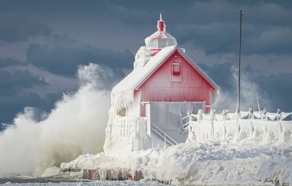 Sea, lighthouse, ice