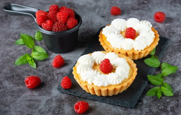 Berries, raspberry, cake, mint, cream, dessert, cupcakes