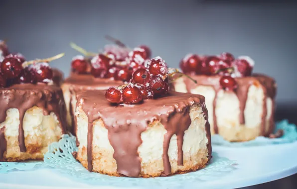 Picture cake, cream, dessert, chocolate, biscuit, red currant