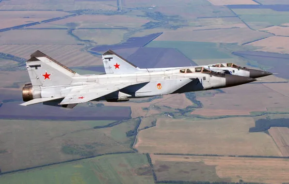 Foxhound, The MiG-31, OKB MiG, double supersonic all-weather fighter