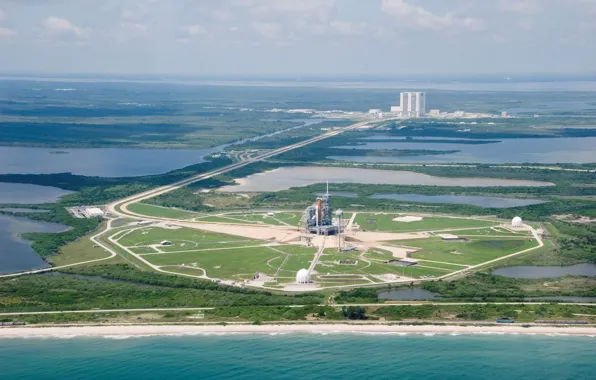 Picture Shuttle, space shuttle, Cape Canaveral