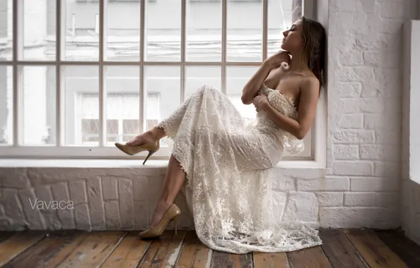 Chest, girl, sweetheart, model, figure, dress, shoes, light