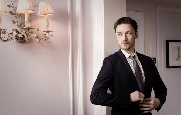 Look, room, costume, lamp, male, James McAvoy