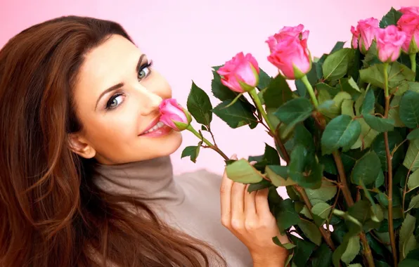 Model, Flowers, Smile, Roses, Monika Pietrasinska, Background, Bouquet, Look