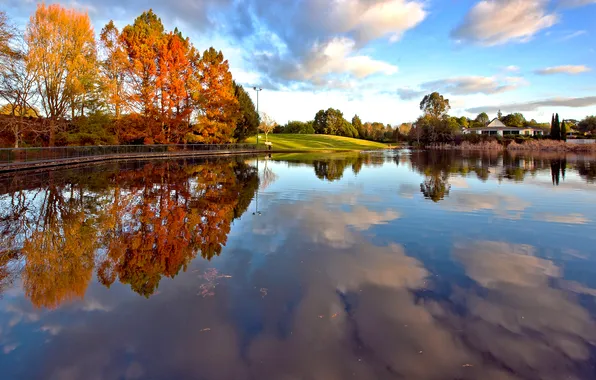 Picture autumn, the sky, clouds, trees, lake, house, pond, reflection