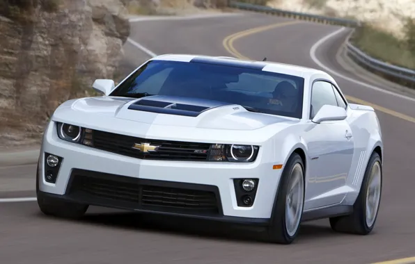 Picture road, white, coupe, Chevrolet, muscle car, camaro, chevrolet, the front