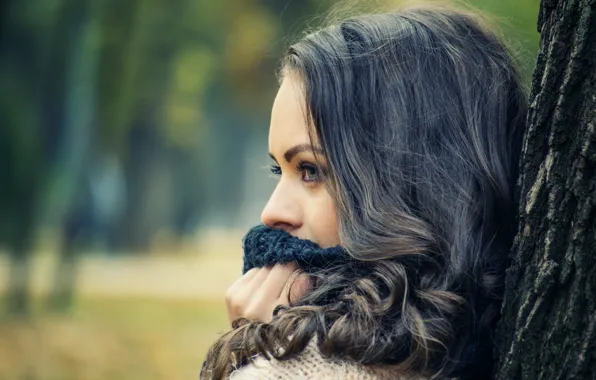 Girl, tree, brunette, trunk, profile