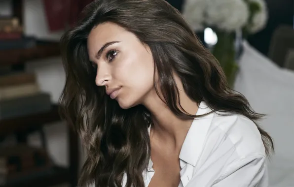 Picture look, girl, face, shirt, Emily Ratajkowski