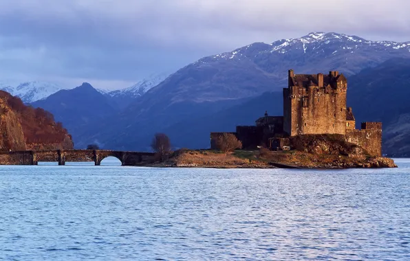 Picture the sky, water, clouds, mountains, Scotland, Castle, Eilean Donan