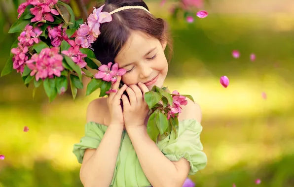 Joy, happiness, childhood, smile, emotions, tree, spring, girl