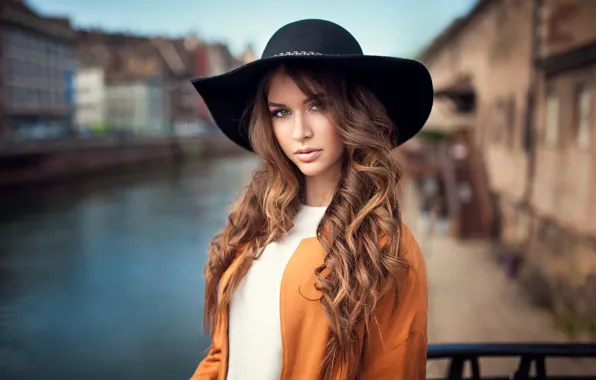 Picture look, girl, the city, photographer, hat, Melissa, bokeh, Lods Franck