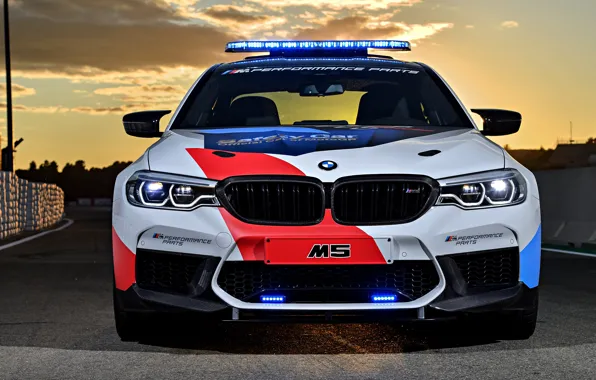 Picture front view, MotoGP, 2018, flashers, Safety Car, BMW M5
