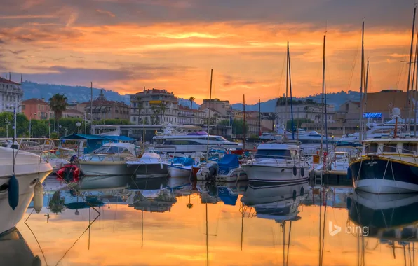 The sky, clouds, boat, France, home, the evening, yacht, glow