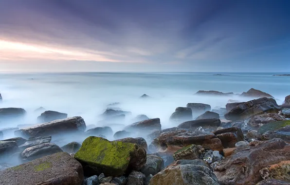 Sea, the sky, stones