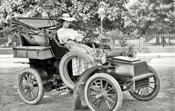 Retro, Ford, USA, car, lady, 1908-the year