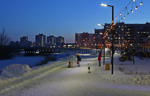 The sky, snow, people, building, home, spring, the evening, Russia