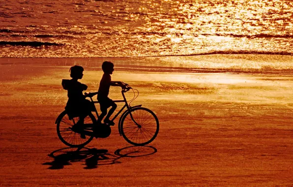 Sea, bike, children, shore, India, silhouette, Blik, Goa