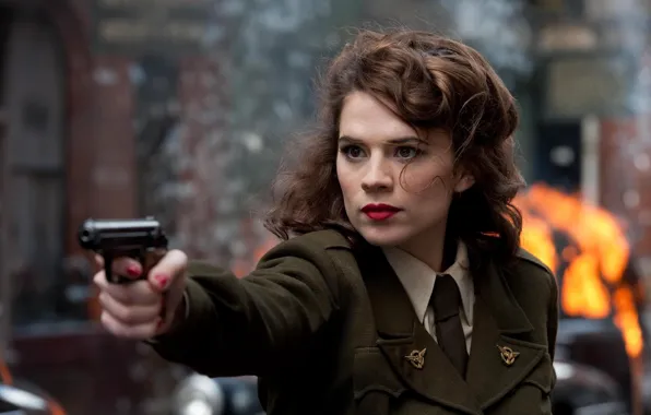 Gun, actress, form, The First Avenger, Hayley Atwell, Hayley Аtwell