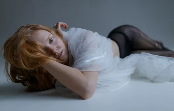 Sponge, redhead, teeth, Elizaveta Fedoseeva