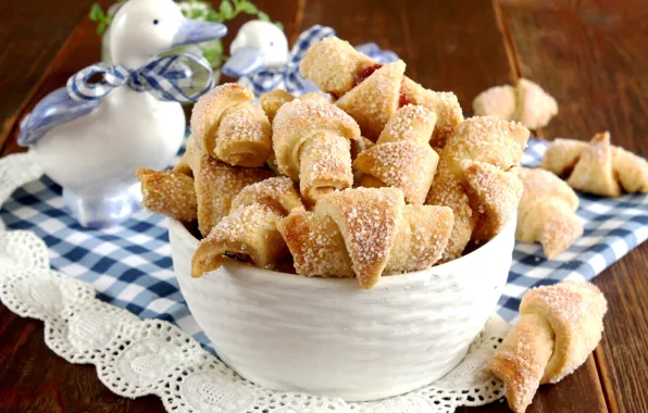 Picture cakes, sugar, bagel
