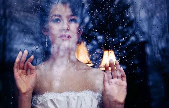 LOOK, DROPS, GLASS, HANDS, BRUNETTE, RAIN, WINDOW, PALM