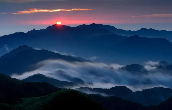 The sun, mountains, nature, dawn, haze