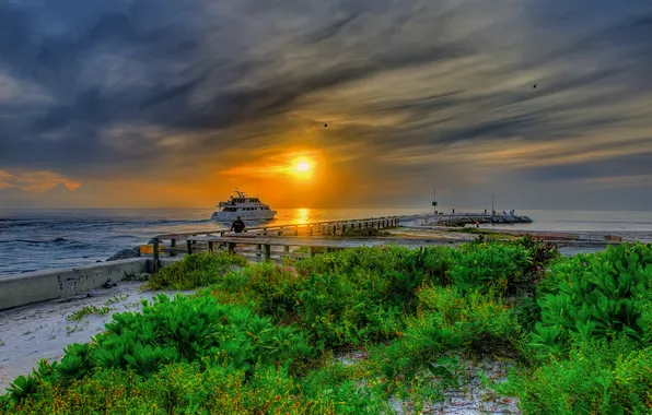 Picture sunrise, the ocean, yacht, FL, promenade, Florida, Jupiter