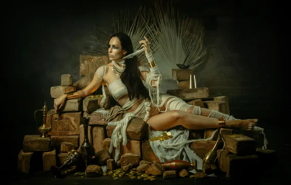 Picture girl, cosplay, brunette, costume, jewelry, bandages, mummy