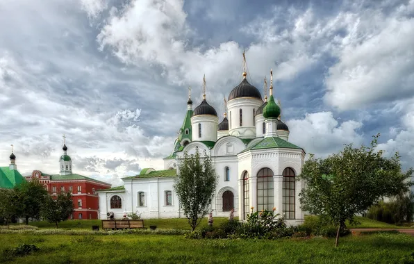The city, Moore, Spaso Preobrazhensky monastery