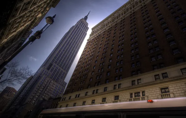 The city, skyscraper, USA, megapolis, New York City, the Empire State building from 34th street …