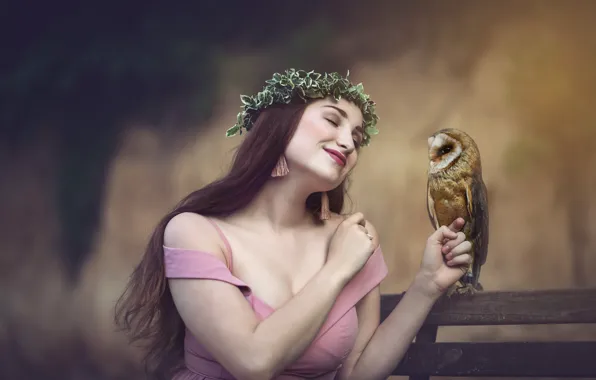 Picture girl, bench, pose, smile, mood, owl, bird, dress