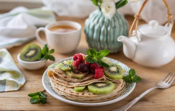 Berries, raspberry, Breakfast, kiwi, fruit, pancakes, Karina Klachuk